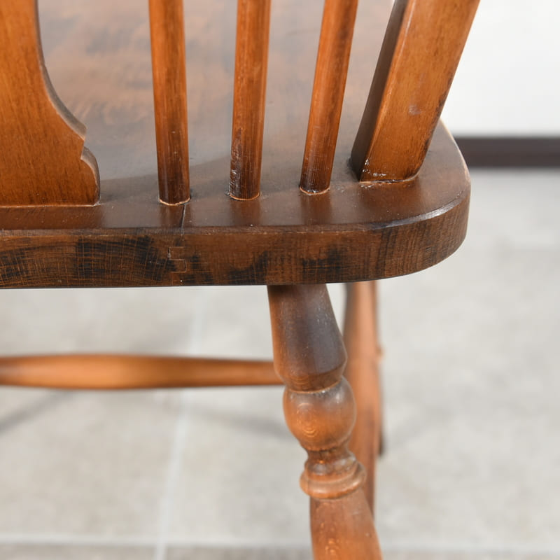 日本購入■店頭価格　￥３３０００■ホイールバックチェア９７■ウィンザーチェア 木製・古木椅子 イギリスビンテージ 木製フレーム